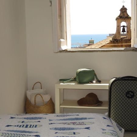 La Torretta 13 - Appartamento Vista Mare Formia Bagian luar foto